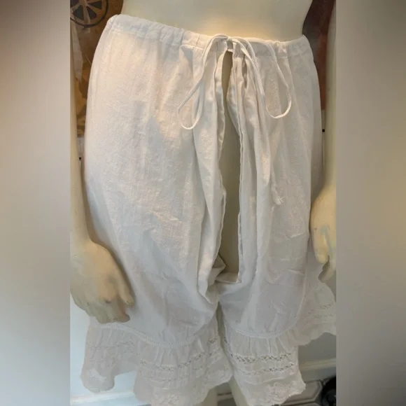 Victorian 1880s antique White Lace Trim Bloomers underpants, authentic rare EC